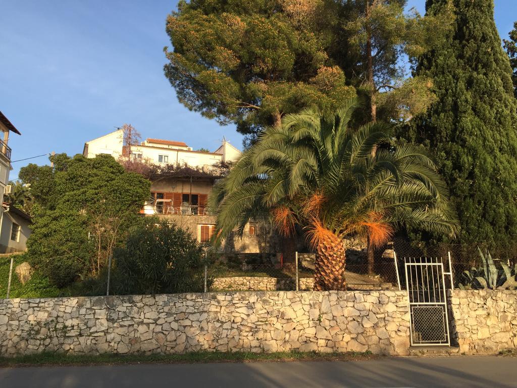Apartament Cozy Place On The Beach Trogir Zewnętrze zdjęcie