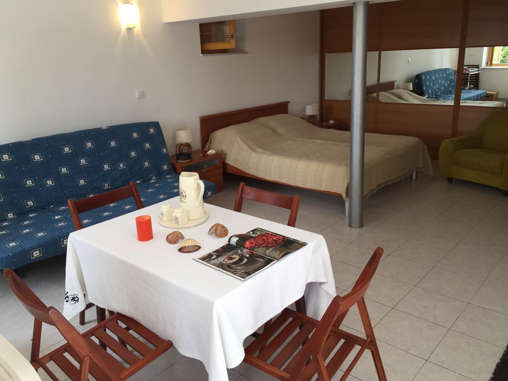 Apartament Cozy Place On The Beach Trogir Zewnętrze zdjęcie