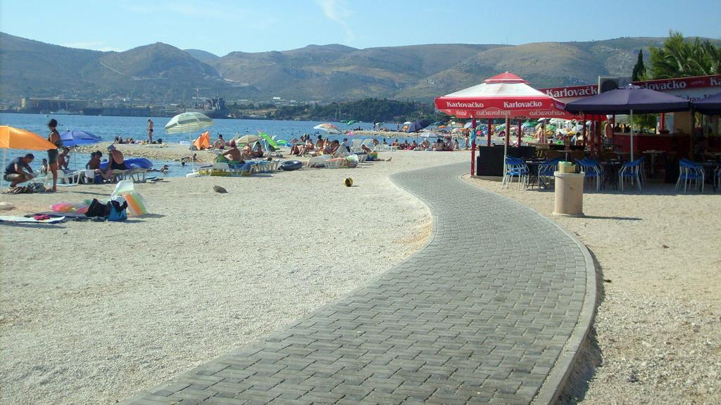 Apartament Cozy Place On The Beach Trogir Zewnętrze zdjęcie